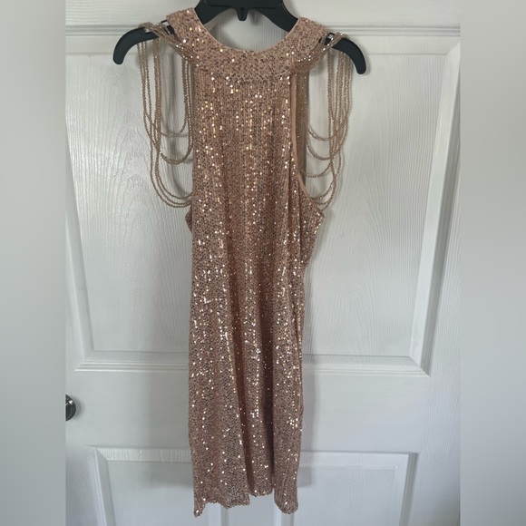 Sequin dress - Picture 4 of 5